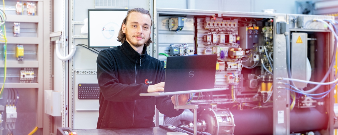 Elektroniker für Elektromontage (m/w/d), 1. Bild